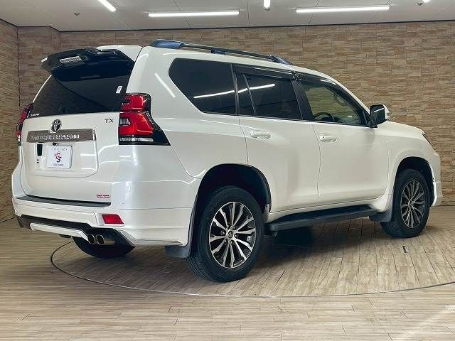 TOYOTA LANDCRUISER PRADO 2019