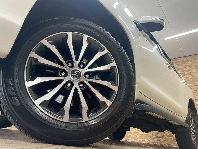 TOYOTA LANDCRUISER PRADO 2019