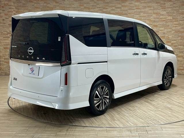 NISSAN SERENA  WG 4WD 2025