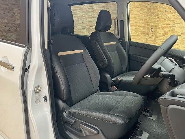 NISSAN SERENA  WG 4WD 2025