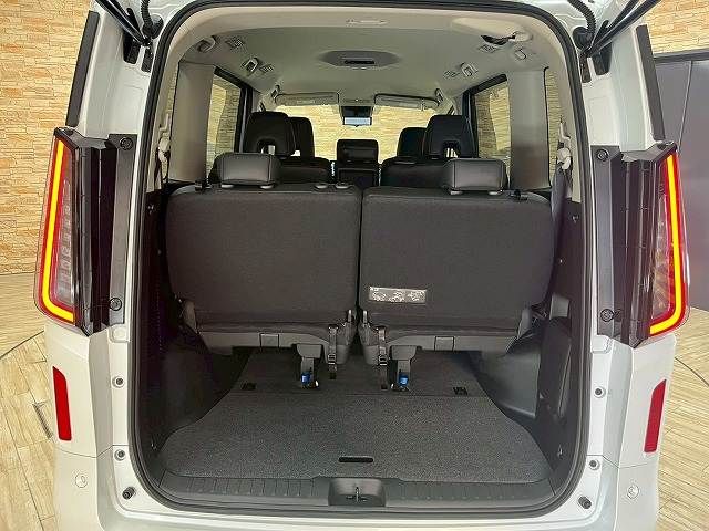 NISSAN SERENA  WG 4WD 2025