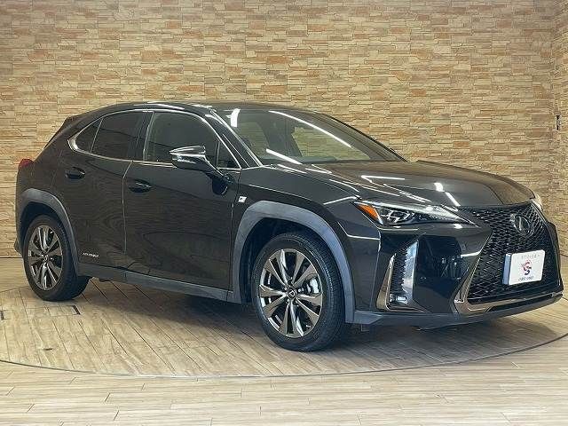 TOYOTA LEXUS UX250h 2019