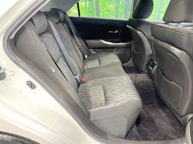 TOYOTA CROWN sedan 2011