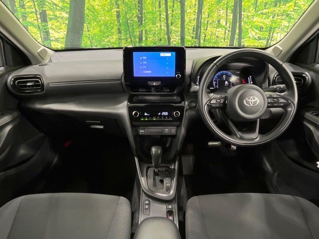 TOYOTA YARIS CROSS 2025