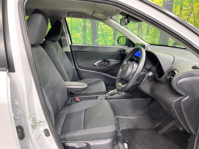 TOYOTA YARIS CROSS 2025