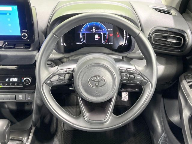 TOYOTA YARIS CROSS 2025