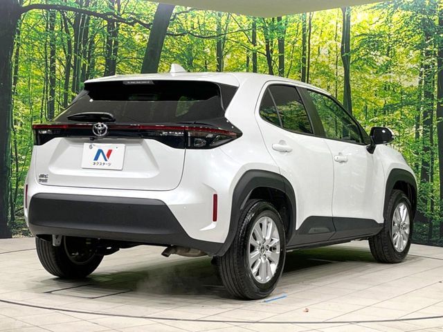 TOYOTA YARIS CROSS 2025