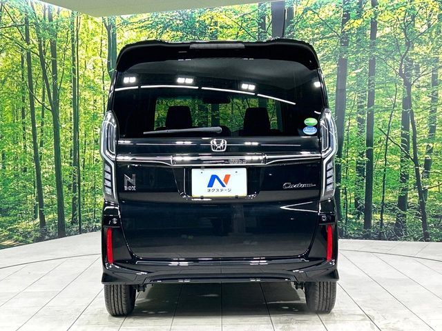 HONDA N BOX CUSTOM 2019