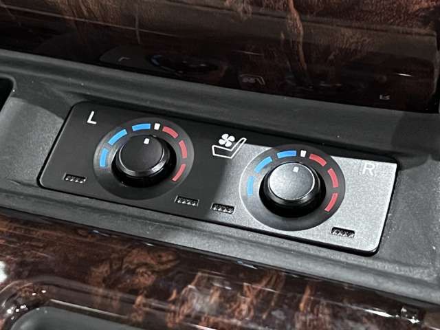 TOYOTA HIACE van 2WD 2019