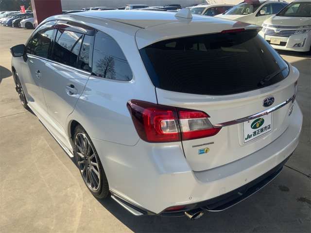 SUBARU LEVORG 2017