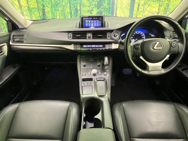 TOYOTA LEXUS CT200h 2014