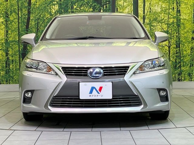 TOYOTA LEXUS CT200h 2014