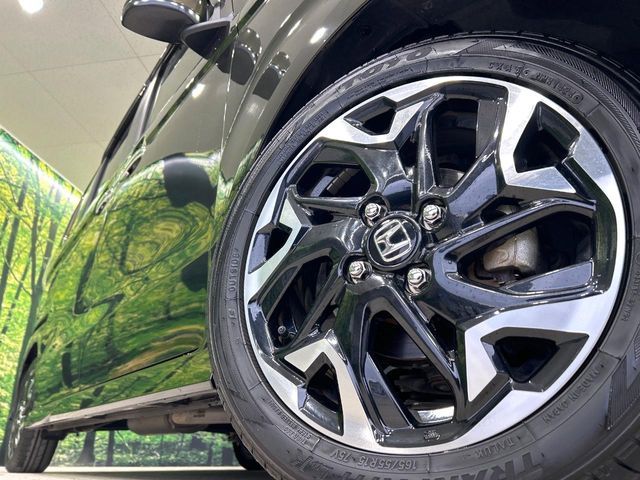 HONDA N BOX CUSTOM 2019