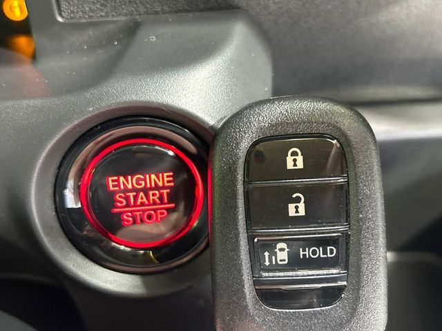 HONDA N BOX CUSTOM 2024