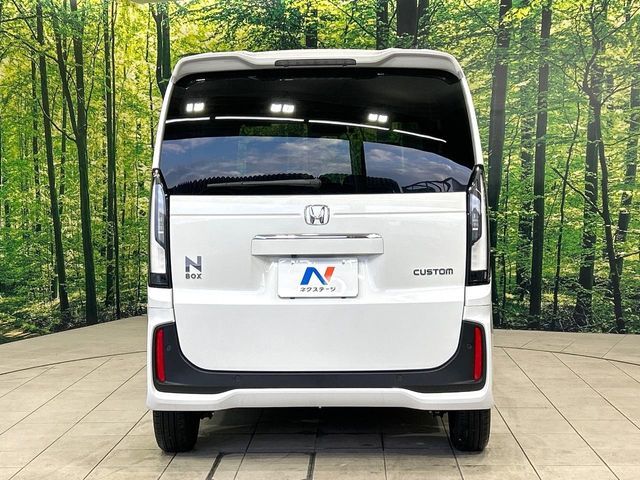 HONDA N BOX CUSTOM 2024