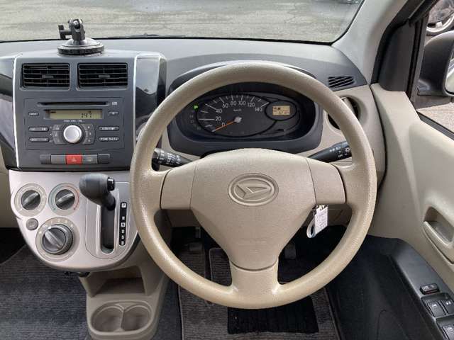 DAIHATSU MIRA 4WD 2013