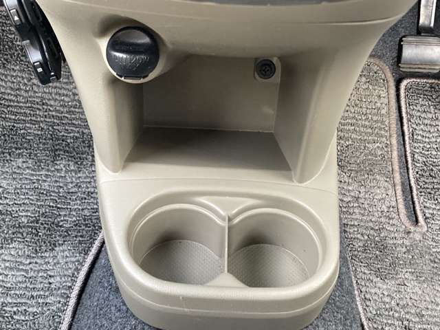 DAIHATSU MIRA 4WD 2013