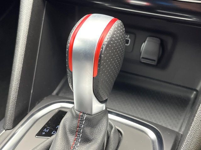 RENAULT RENAULT MEGANE hatchback 2022