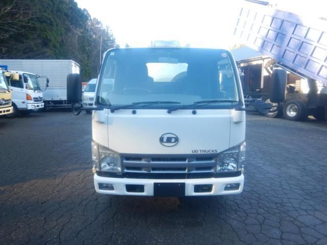 NISSAN DIESEL CONDOR 2012