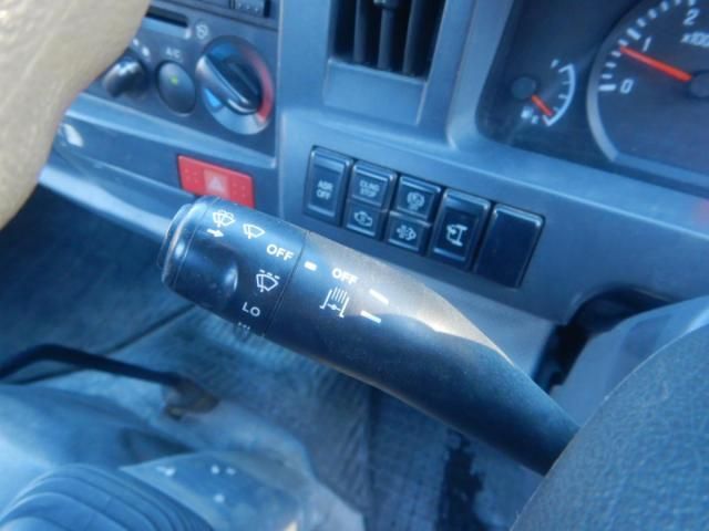 NISSAN DIESEL CONDOR 2012