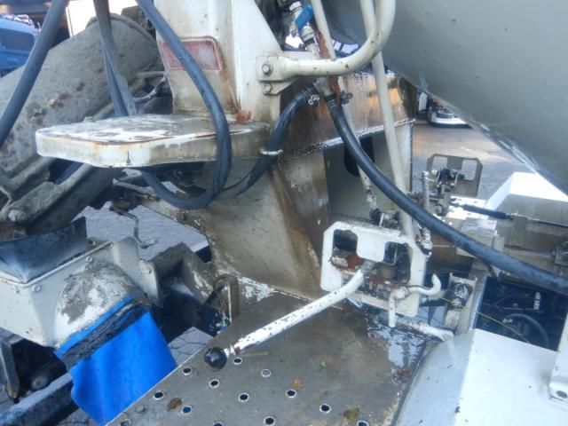 NISSAN DIESEL CONDOR 2012