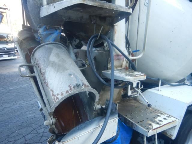 NISSAN DIESEL CONDOR 2012