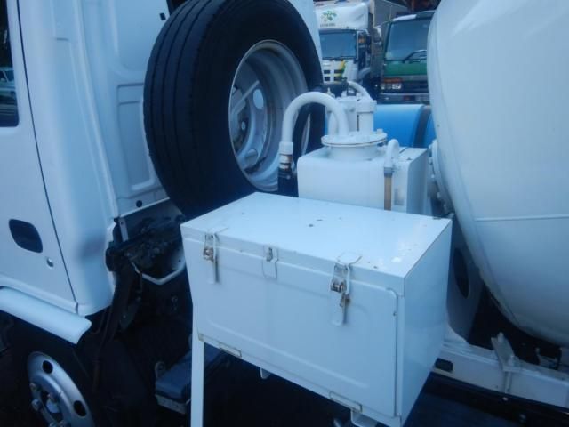 NISSAN DIESEL CONDOR 2012