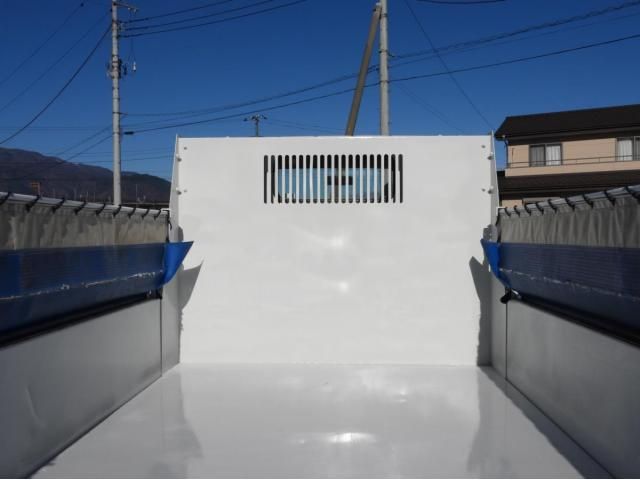 MITSUBISHI CANTER 2017