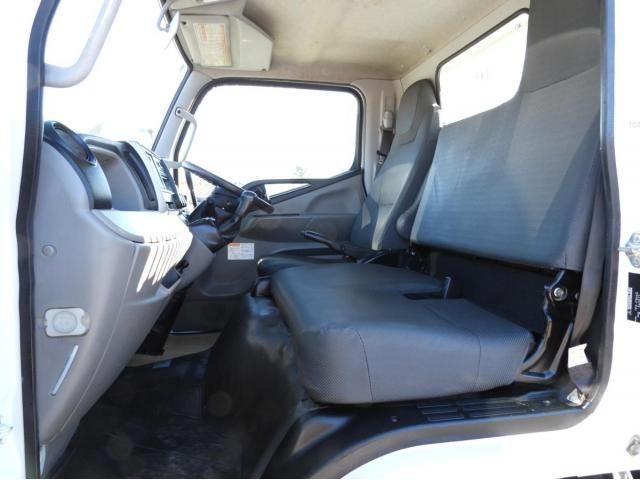 MITSUBISHI CANTER 2017