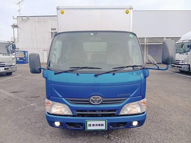 TOYOTA DYNA 2012