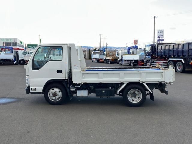 ISUZU ELF 2021