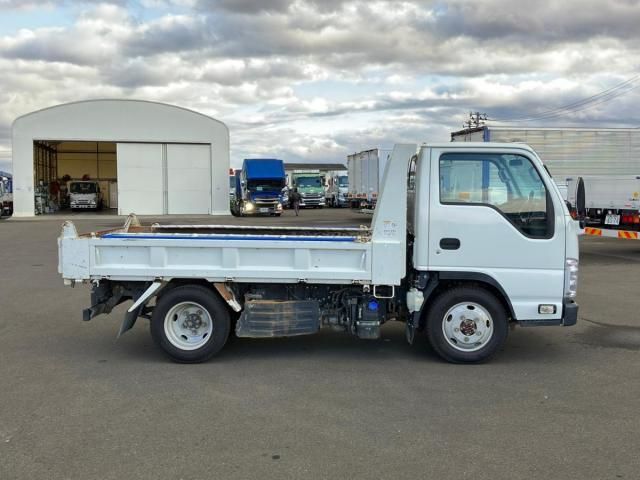 ISUZU ELF 2021