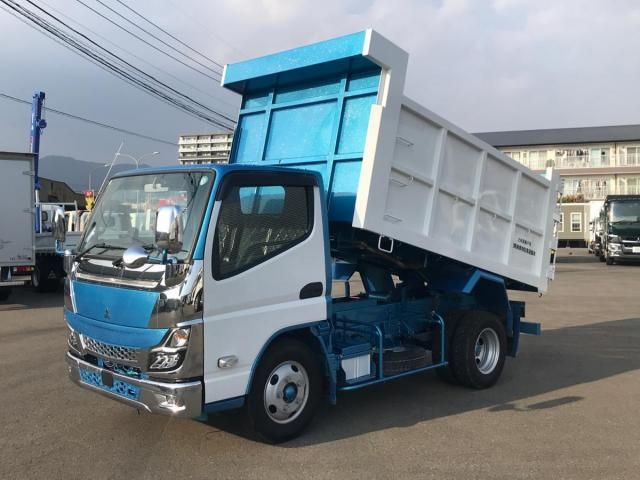 MITSUBISHI CANTER 2022