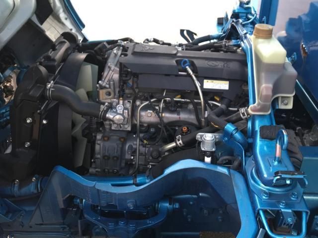 MITSUBISHI CANTER 2022