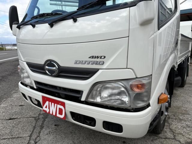HINO DUTRO 2014