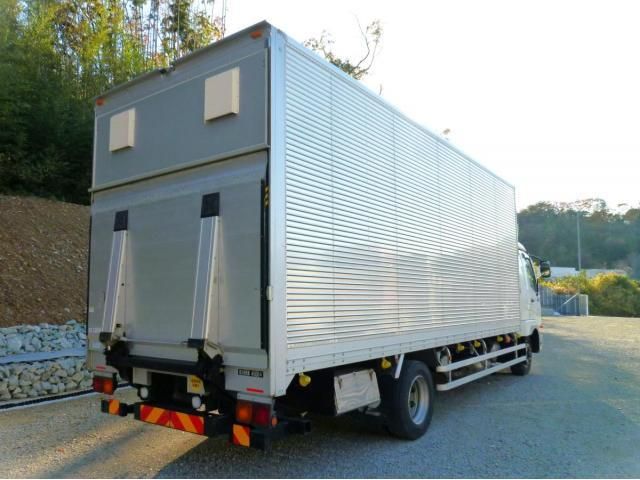 MITSUBISHI FUSOU FIGHTER 2019