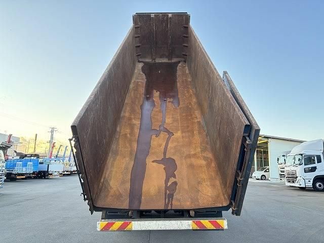 NISSAN DIESEL Quon 2016