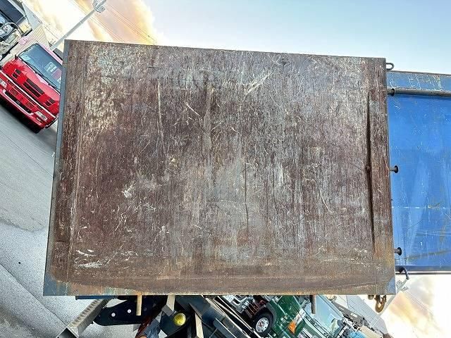 NISSAN DIESEL Quon 2016