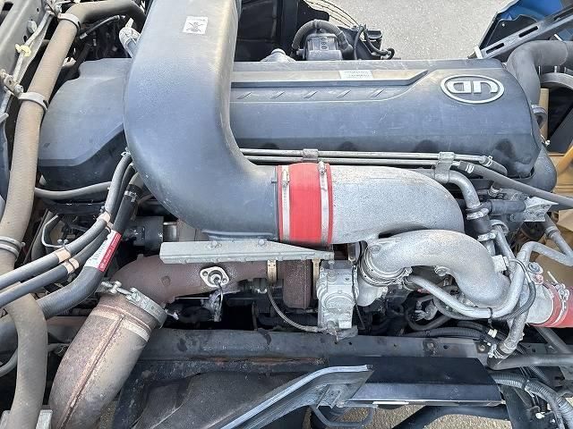 NISSAN DIESEL Quon 2016