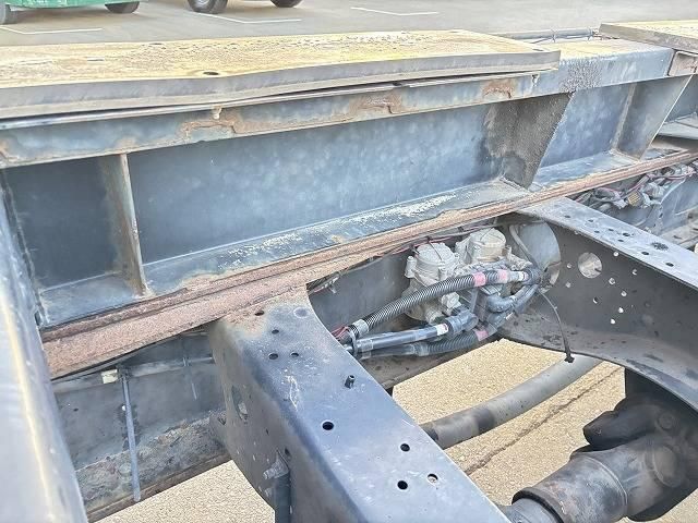 NISSAN DIESEL Quon 2016