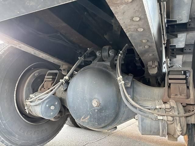 NISSAN DIESEL Quon 2016