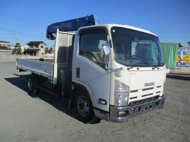 ISUZU ELF 2013