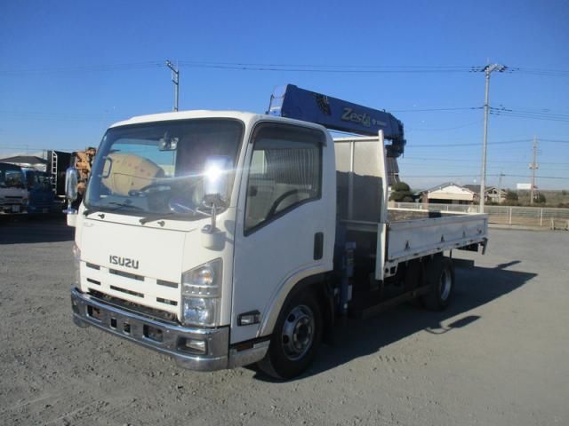 ISUZU ELF 2013