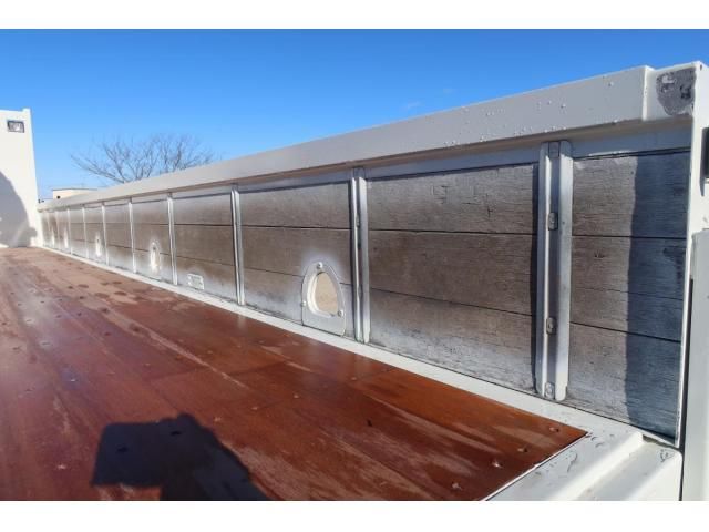 MITSUBISHI FUSOU FIGHTER 2012