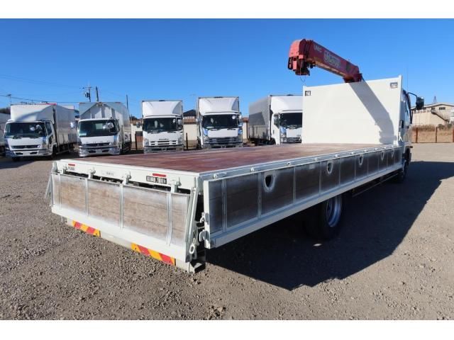 MITSUBISHI FUSOU FIGHTER 2012