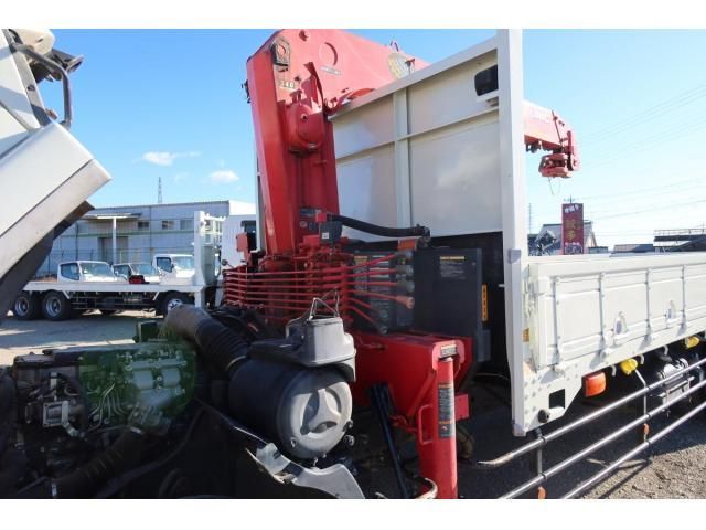 MITSUBISHI FUSOU FIGHTER 2012