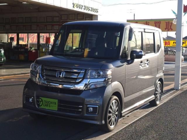HONDA N BOX CUSTOM 2015