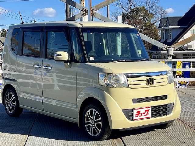 HONDA N BOX 2013