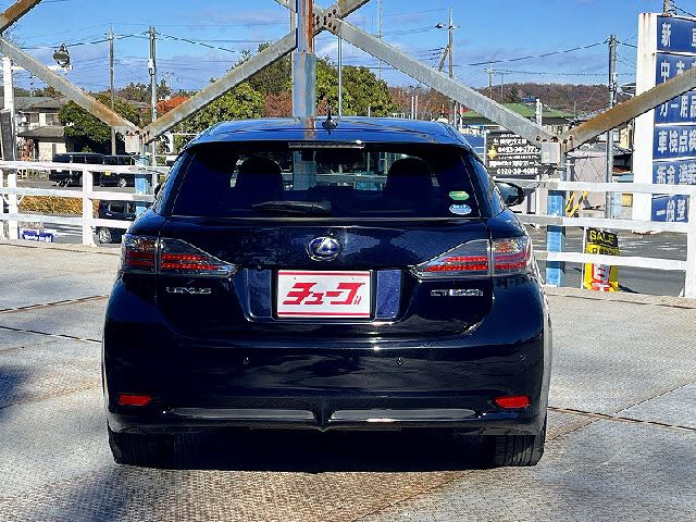 TOYOTA LEXUS CT200h 2012