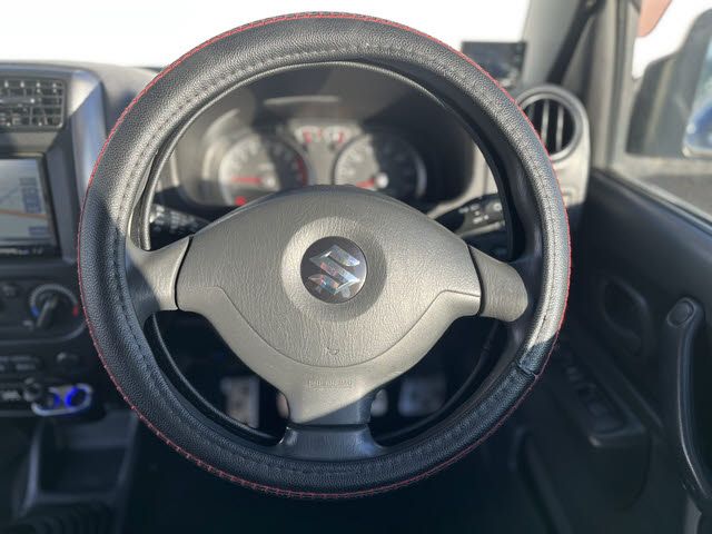 SUZUKI JIMNY 4WD 2012